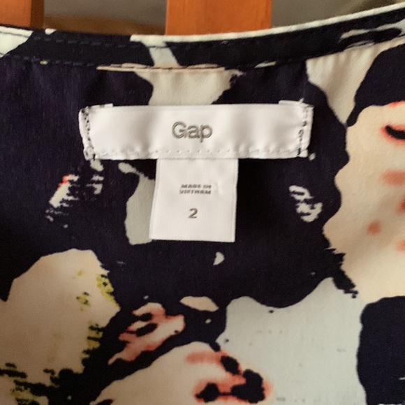 GAP Shawl Neckline Sleeveless Dress - Picture 3 of 5